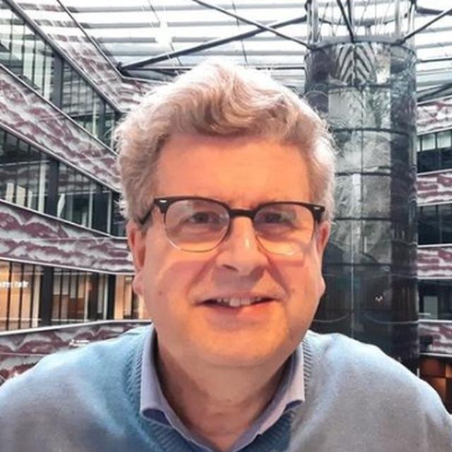 Pasfoto Harry Bierings